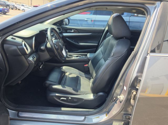 nissan maxima 2018 1N4AA6AP5JC373492 image nissan maxima 2018 1N4AA6AP5JC373492 image