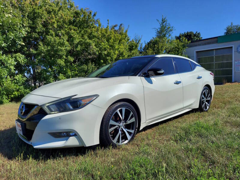 nissan maxima 2017 1N4AA6AP6HC381658 image nissan maxima 2017 1N4AA6AP6HC381658 image