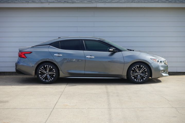 nissan maxima 2017 1N4AA6AP8HC420671 image nissan maxima 2017 1N4AA6AP8HC420671 image