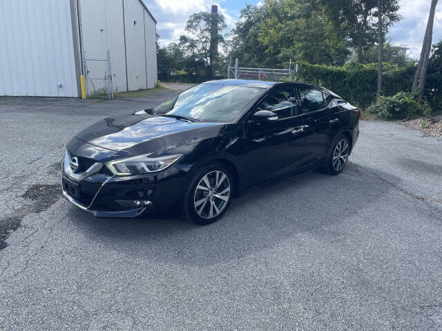 nissan maxima 2017 1N4AA6APXHC393036 image nissan maxima 2017 1N4AA6APXHC393036 image