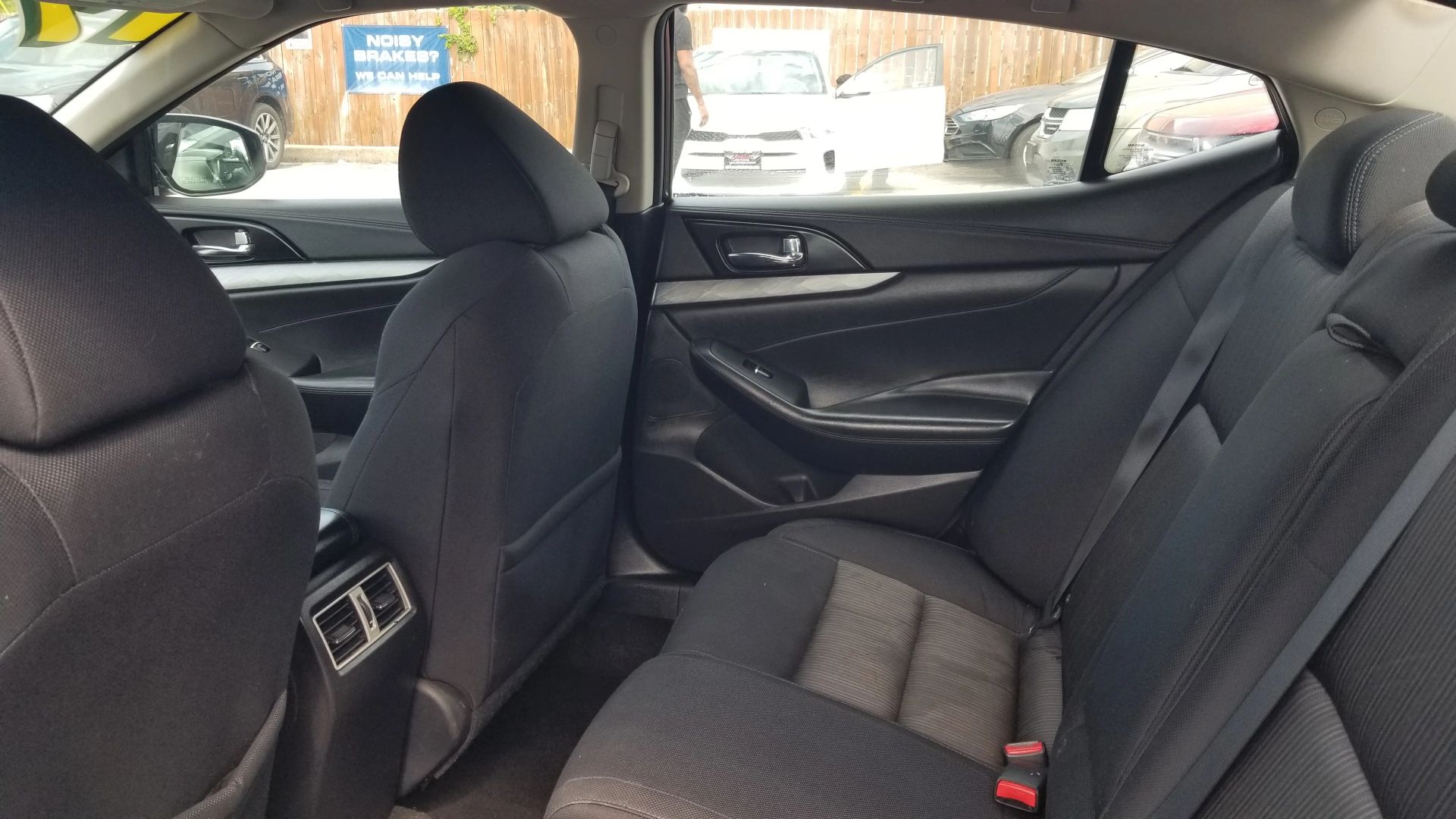 nissan maxima 2017 1N4AA6AP3HC378328 image nissan maxima 2017 1N4AA6AP3HC378328 image