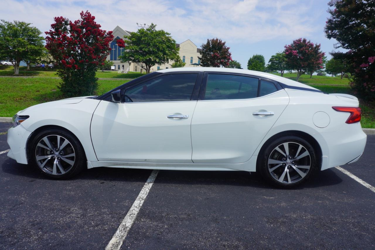 nissan maxima 2017 1N4AA6AP6HC384060 image nissan maxima 2017 1N4AA6AP6HC384060 image