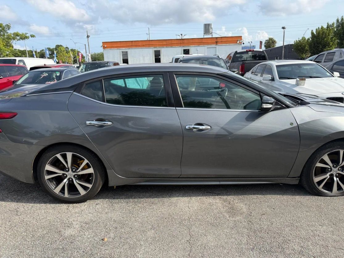 nissan maxima 2017 1N4AA6AP2HC377896 image nissan maxima 2017 1N4AA6AP2HC377896 image