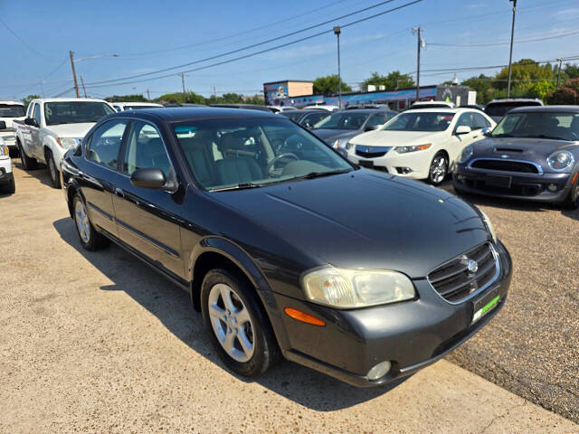 nissan maxima 2000 JN1CA31D6YT540107 image nissan maxima 2000 JN1CA31D6YT540107 image