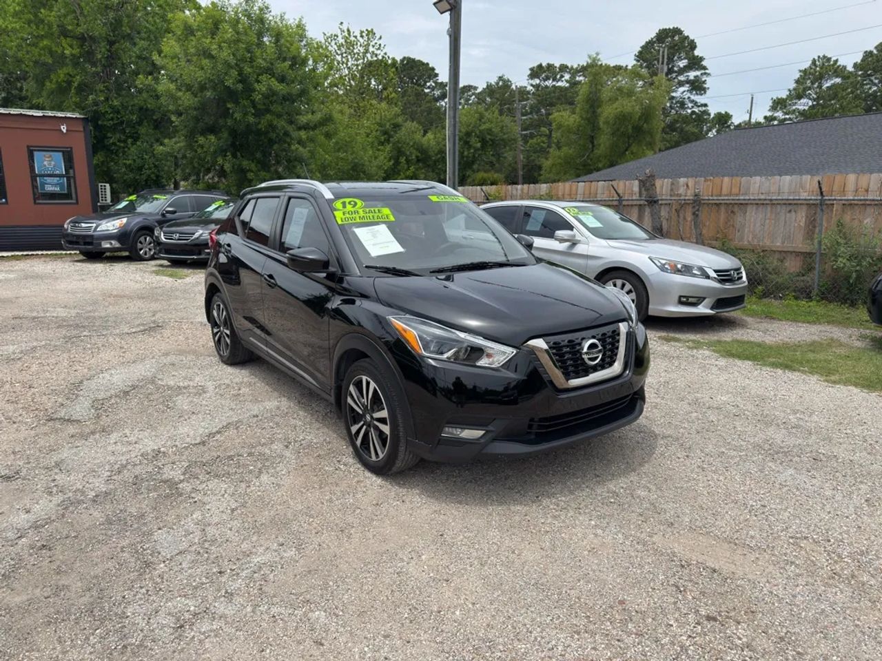 nissan kicks 2019 3N1CP5CU5KL512642 image nissan kicks 2019 3N1CP5CU5KL512642 image