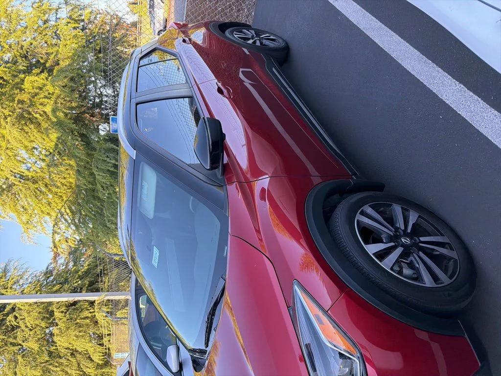nissan kicks 2019 3N1CP5CU7KL485606 image nissan kicks 2019 3N1CP5CU7KL485606 image