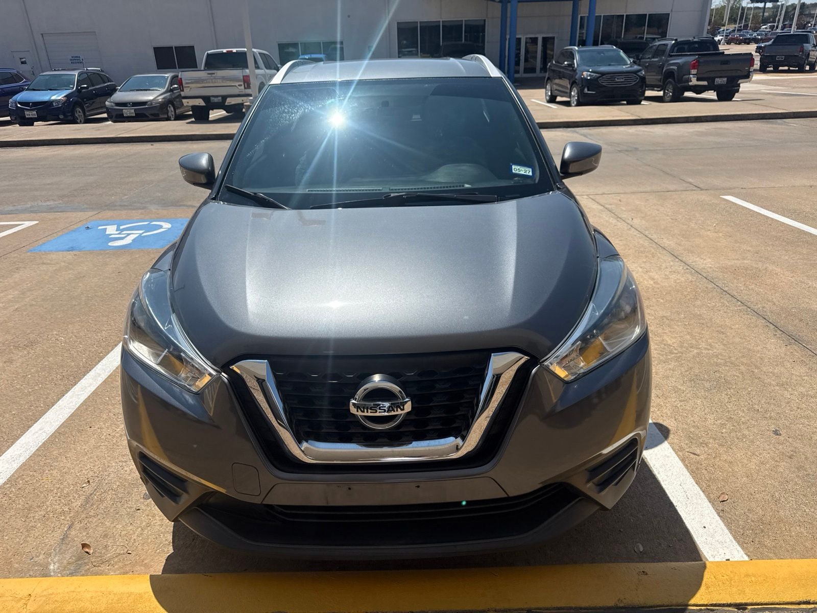 nissan kicks 2019 3N1CP5CU2KL510122 image nissan kicks 2019 3N1CP5CU2KL510122 image