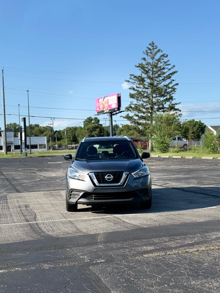 nissan kicks 2019 3N1CP5CU0KL566057 image nissan kicks 2019 3N1CP5CU0KL566057 image