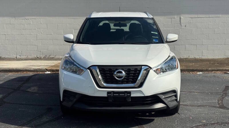 nissan kicks 2018 3N1CP5CU2JL537979 image nissan kicks 2018 3N1CP5CU2JL537979 image