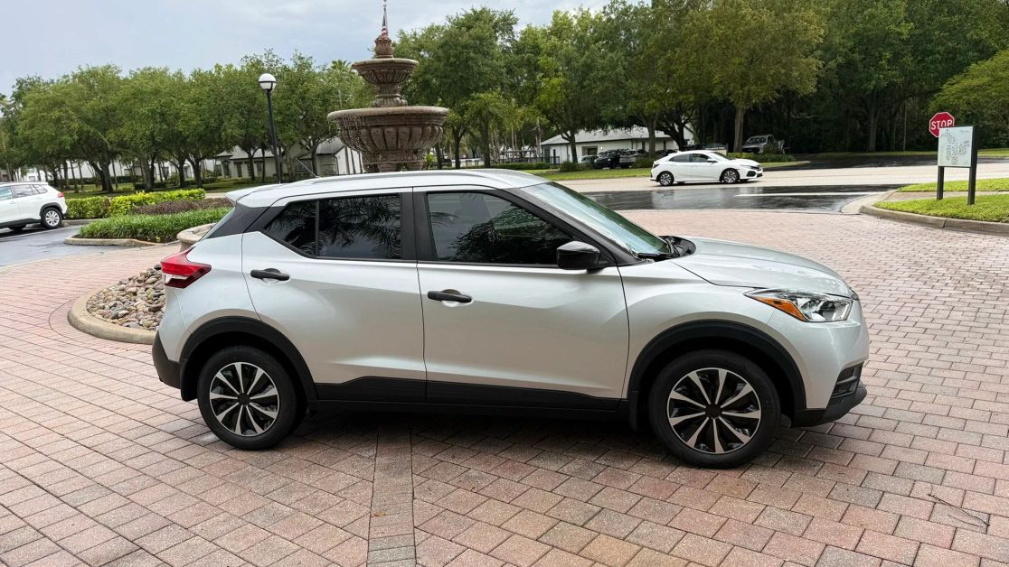 nissan kicks 2018 3N1CP5CU8JL542751 image nissan kicks 2018 3N1CP5CU8JL542751 image