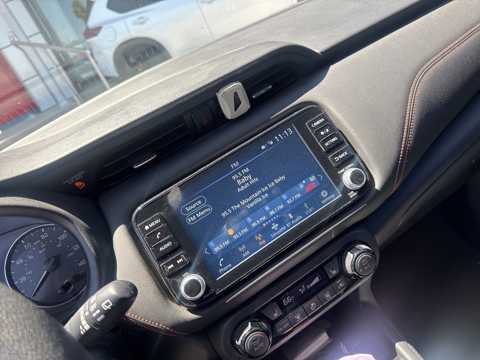 nissan kicks 2021 3N1CP5DV2ML556043 image