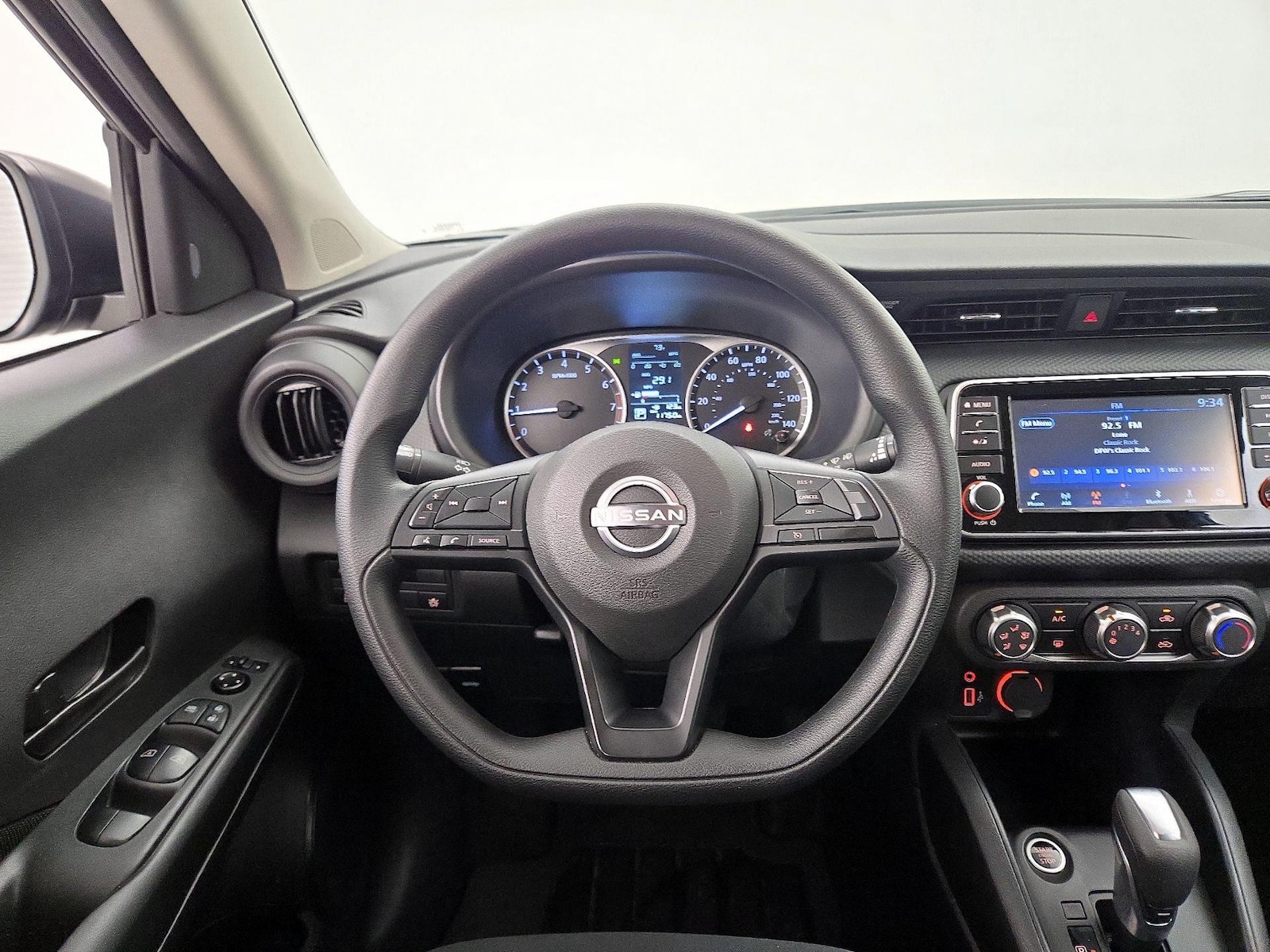 nissan kicks 2024 3N1CP5BV9RL577143 image nissan kicks 2024 3N1CP5BV9RL577143 image