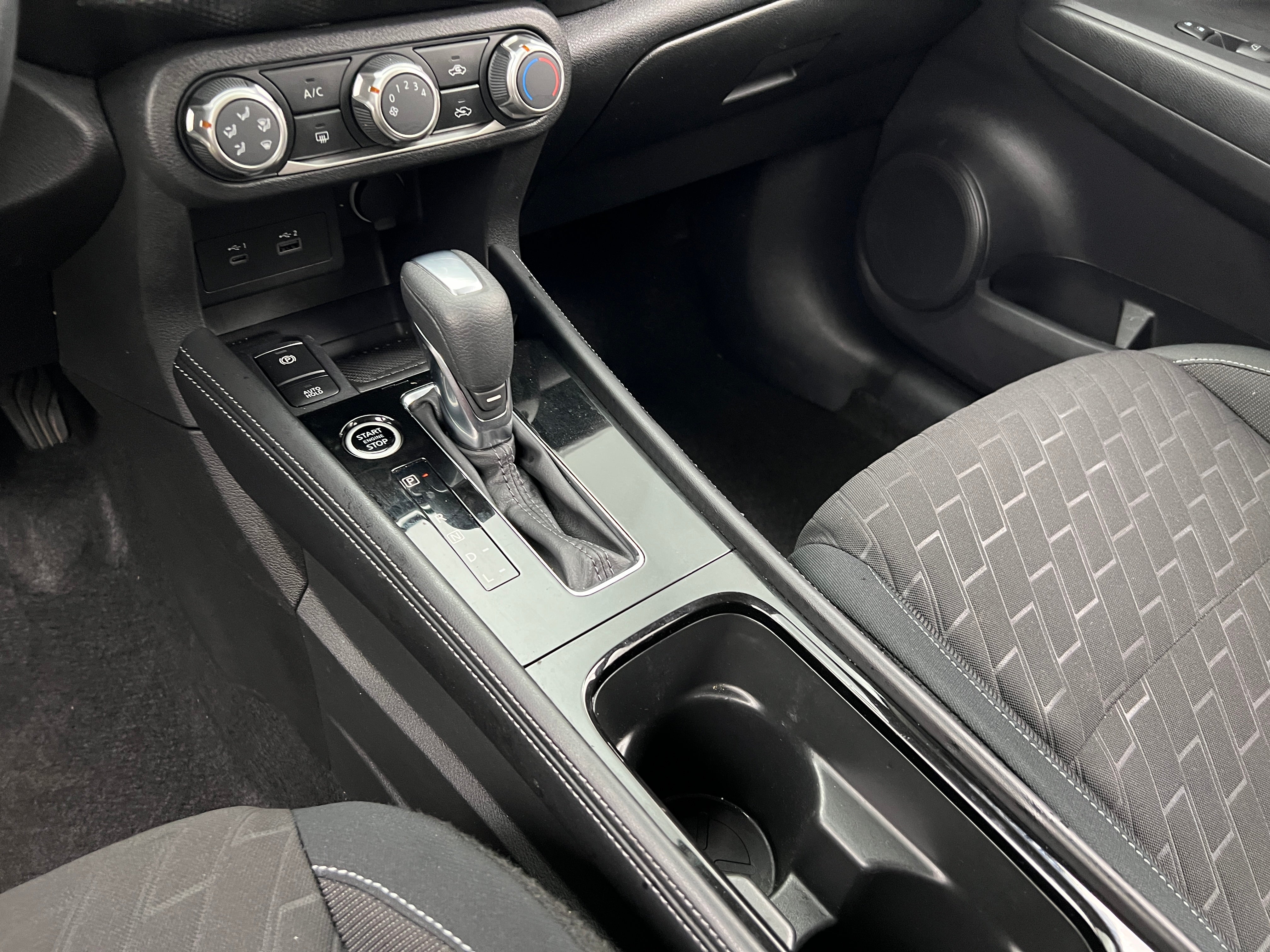 nissan kicks 2024 3N1CP5CV0RL507576 image nissan kicks 2024 3N1CP5CV0RL507576 image
