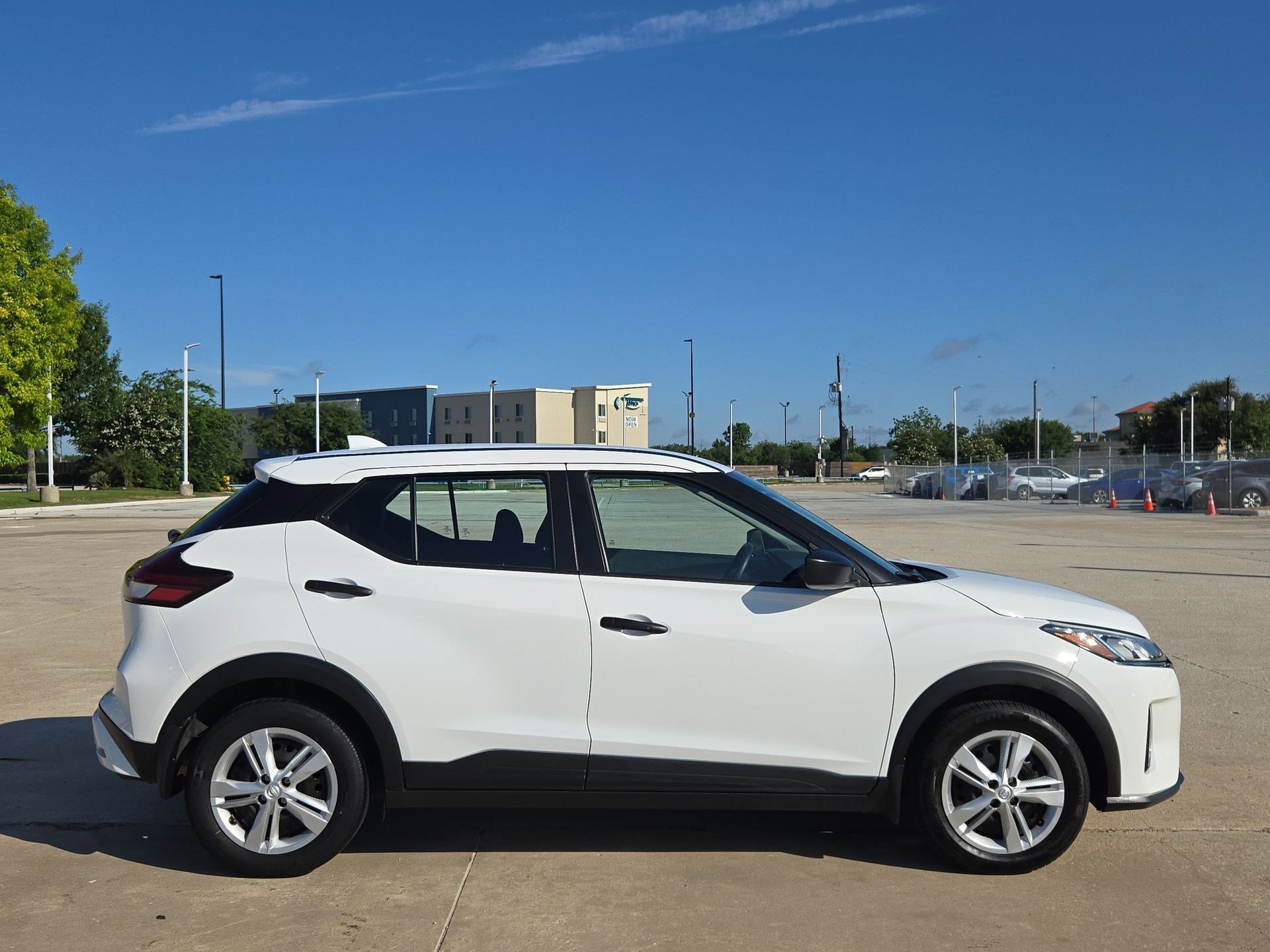 nissan kicks 2024 3N1CP5BV2RL554142 image nissan kicks 2024 3N1CP5BV2RL554142 image