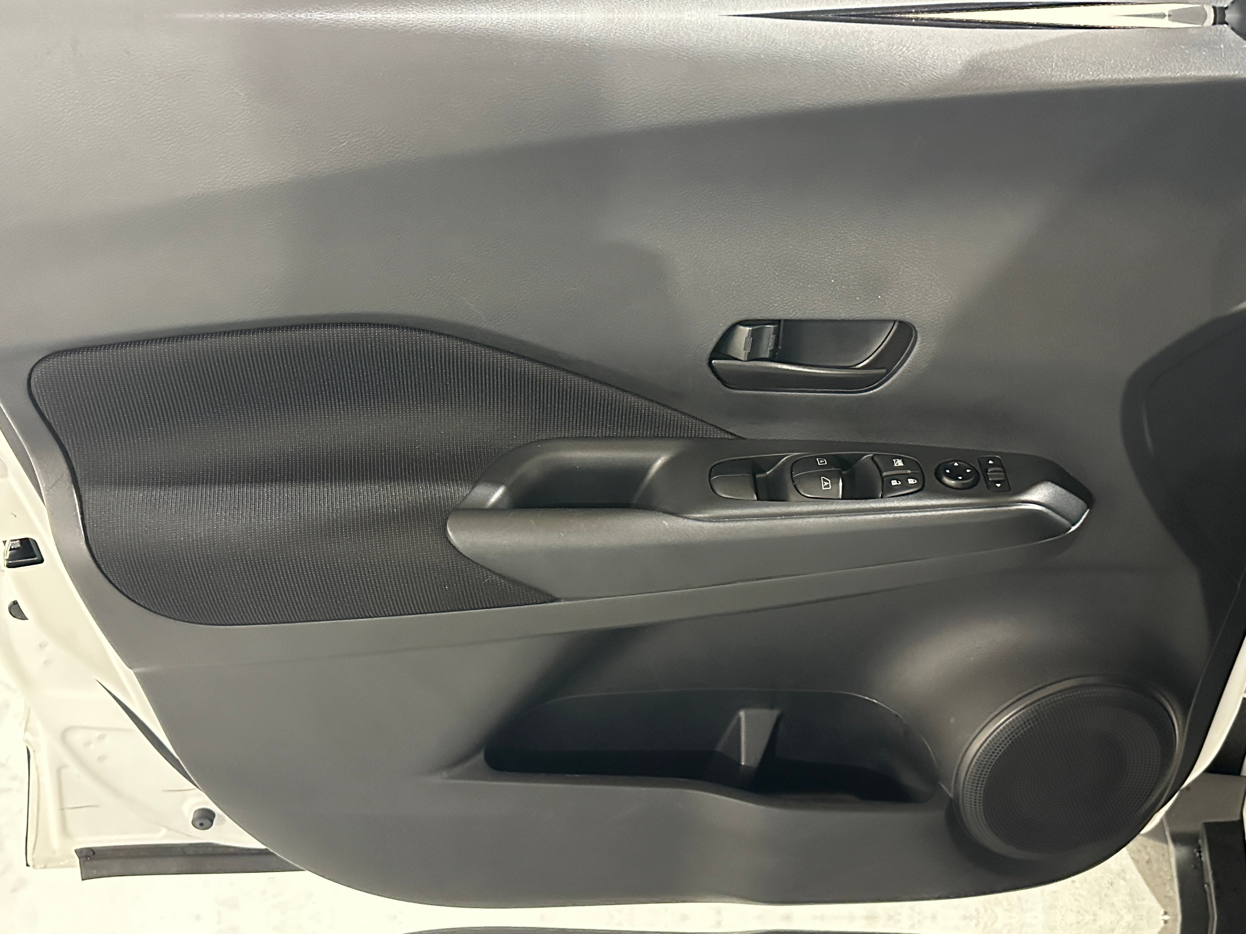 nissan kicks 2024 3N1CP5BV5RL528098 image nissan kicks 2024 3N1CP5BV5RL528098 image