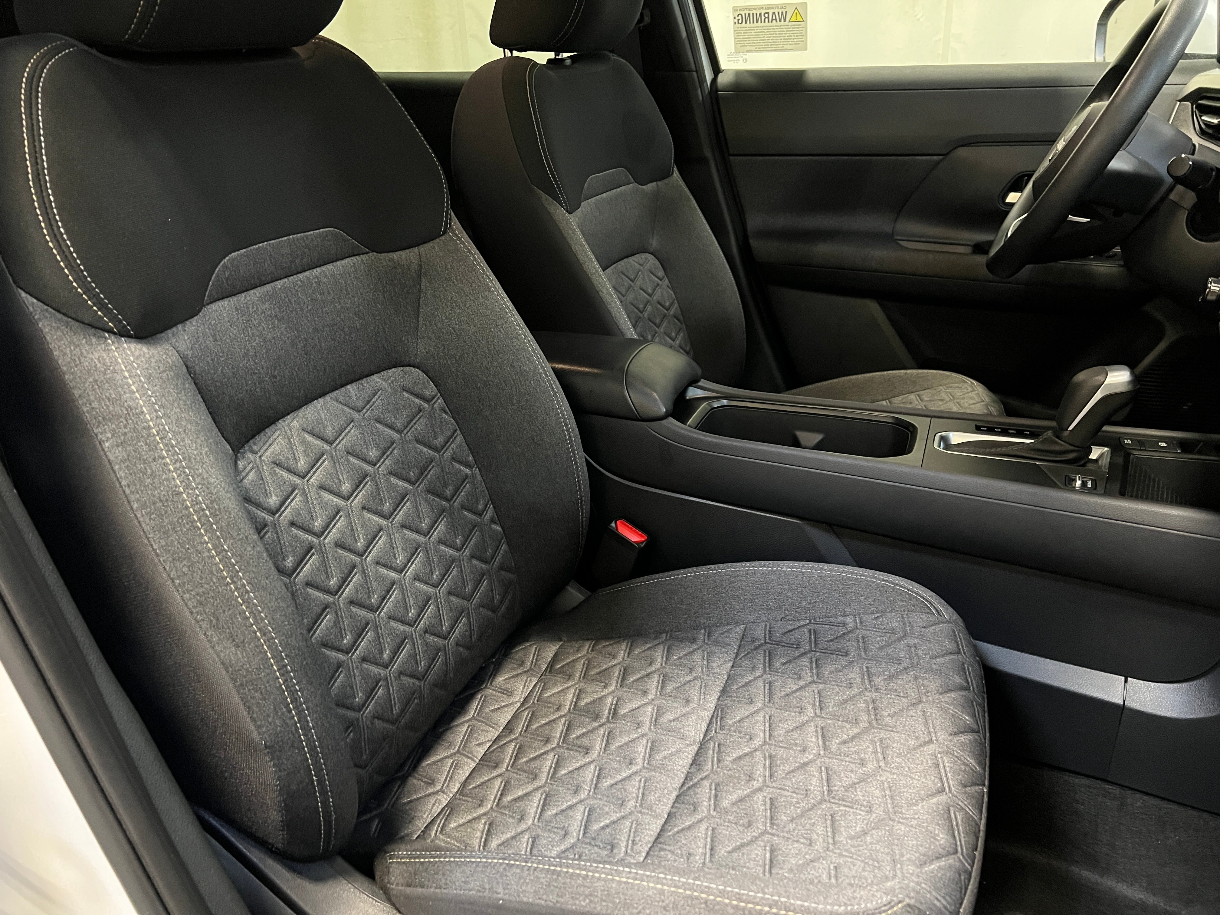 nissan kicks 2025 3N8AP6CA0SL415854 image nissan kicks 2025 3N8AP6CA0SL415854 image