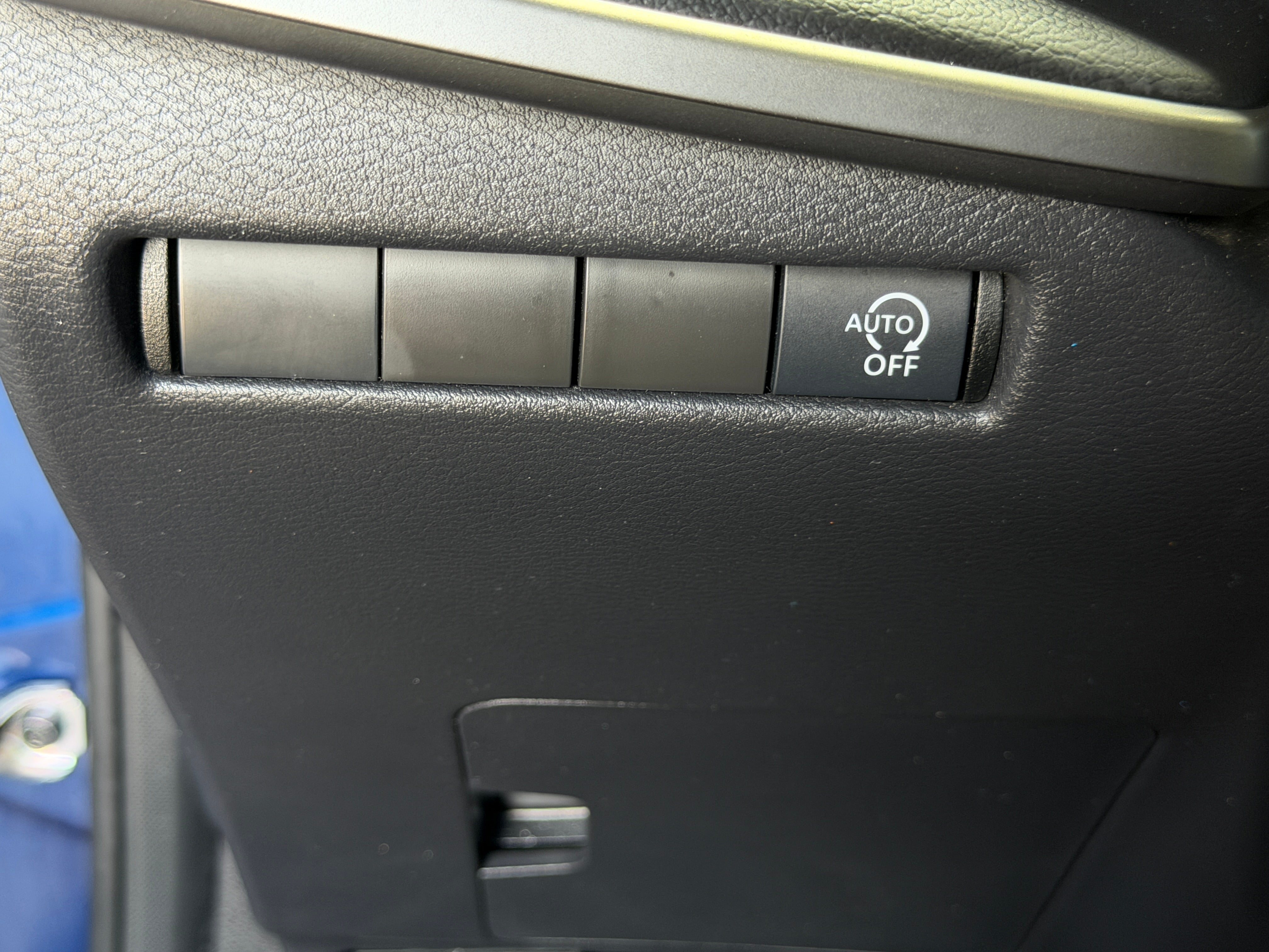 nissan kicks 2025 3N8AP6BA1SL322892 image nissan kicks 2025 3N8AP6BA1SL322892 image