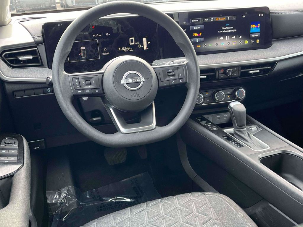 nissan kicks 2025 3N8AP6CAXSL314739 image nissan kicks 2025 3N8AP6CAXSL314739 image