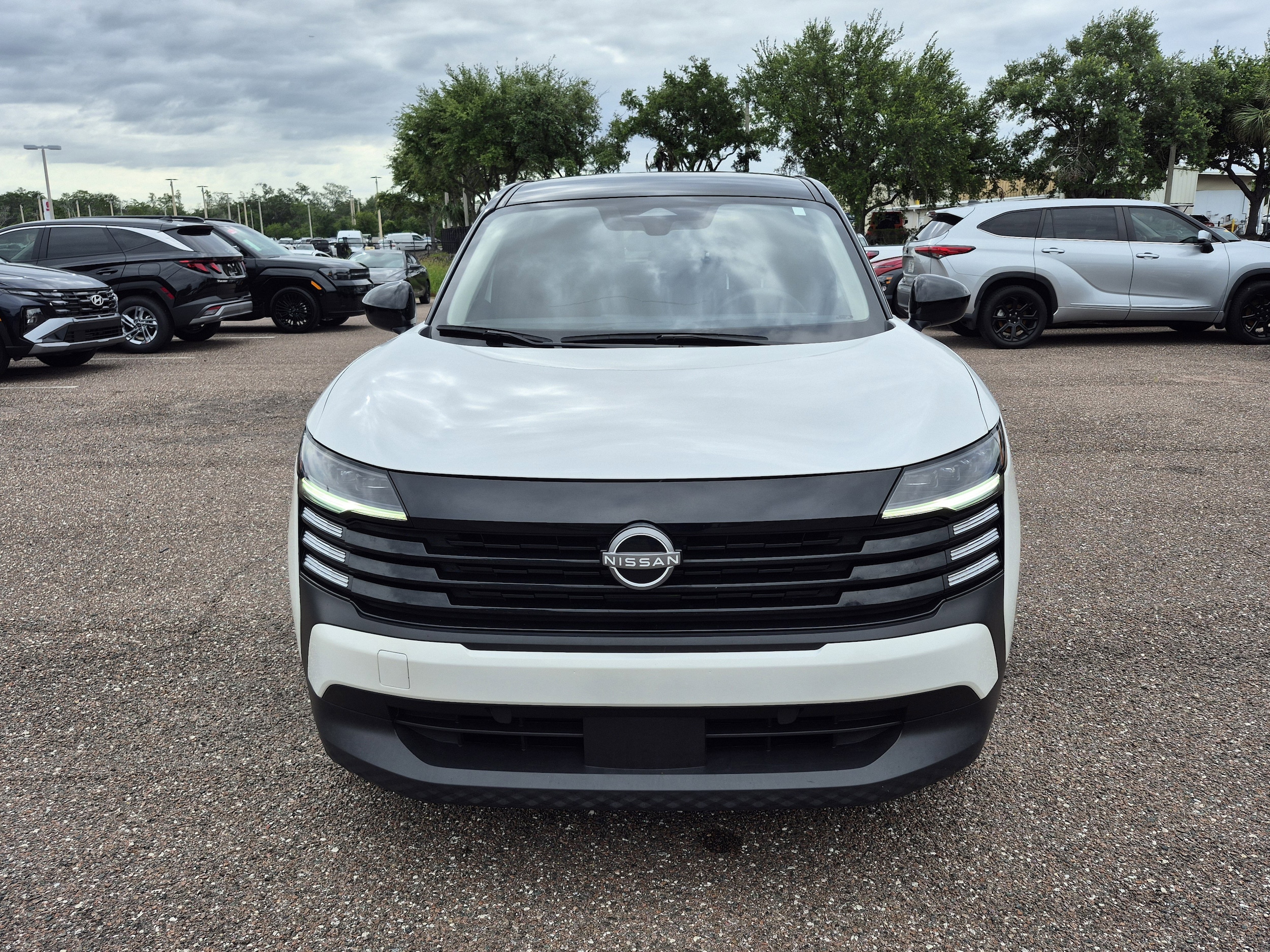 nissan kicks 2025 3N8AP6CA8SL318773 image nissan kicks 2025 3N8AP6CA8SL318773 image