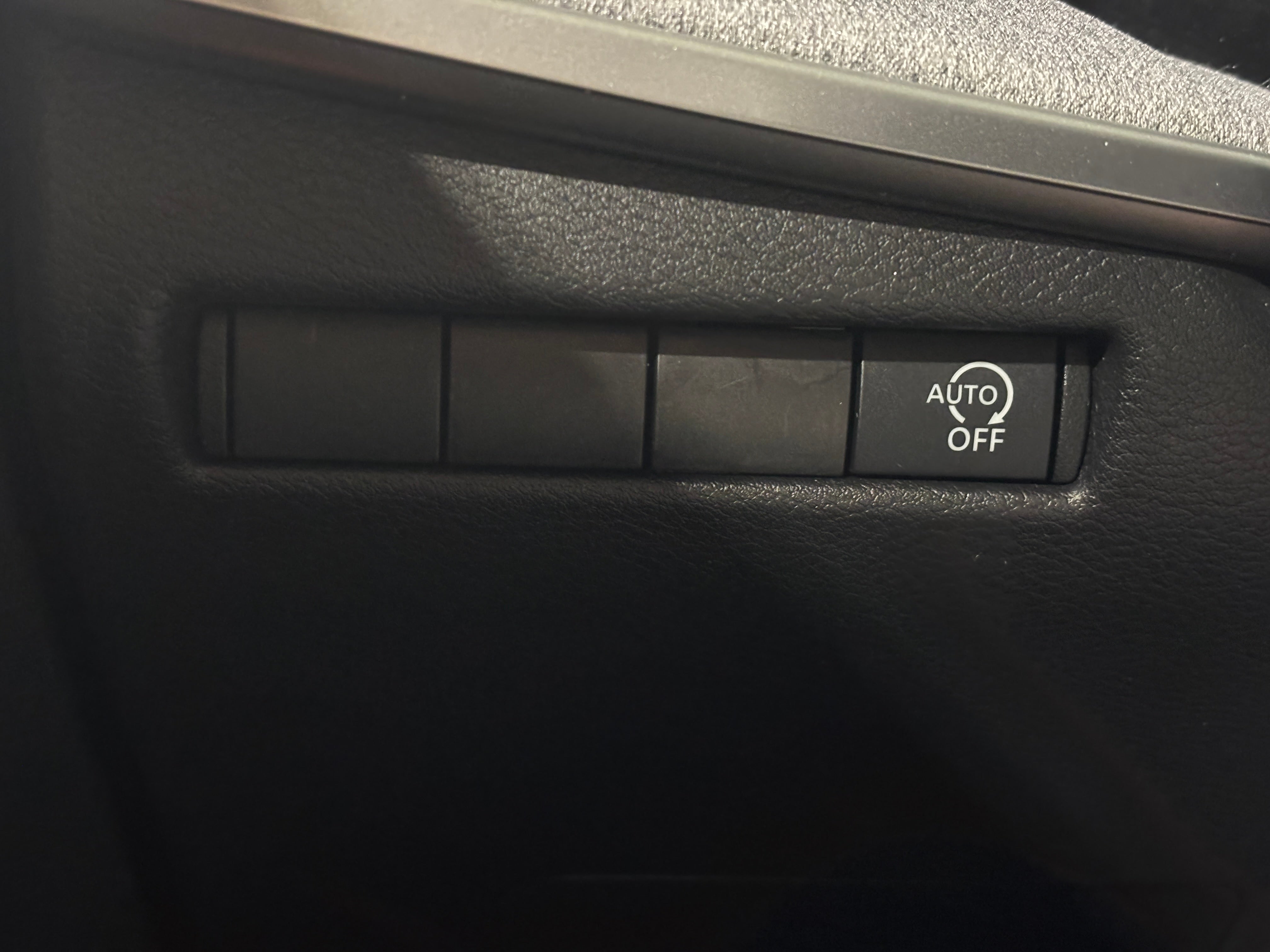 nissan kicks 2025 3N8AP6CA4SL325767 image nissan kicks 2025 3N8AP6CA4SL325767 image