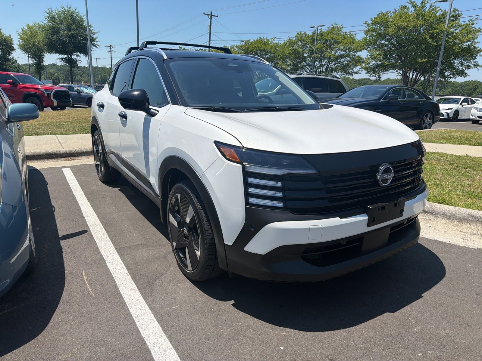 nissan kicks 2025 3N8AP6DD8SL404075 image nissan kicks 2025 3N8AP6DD8SL404075 image