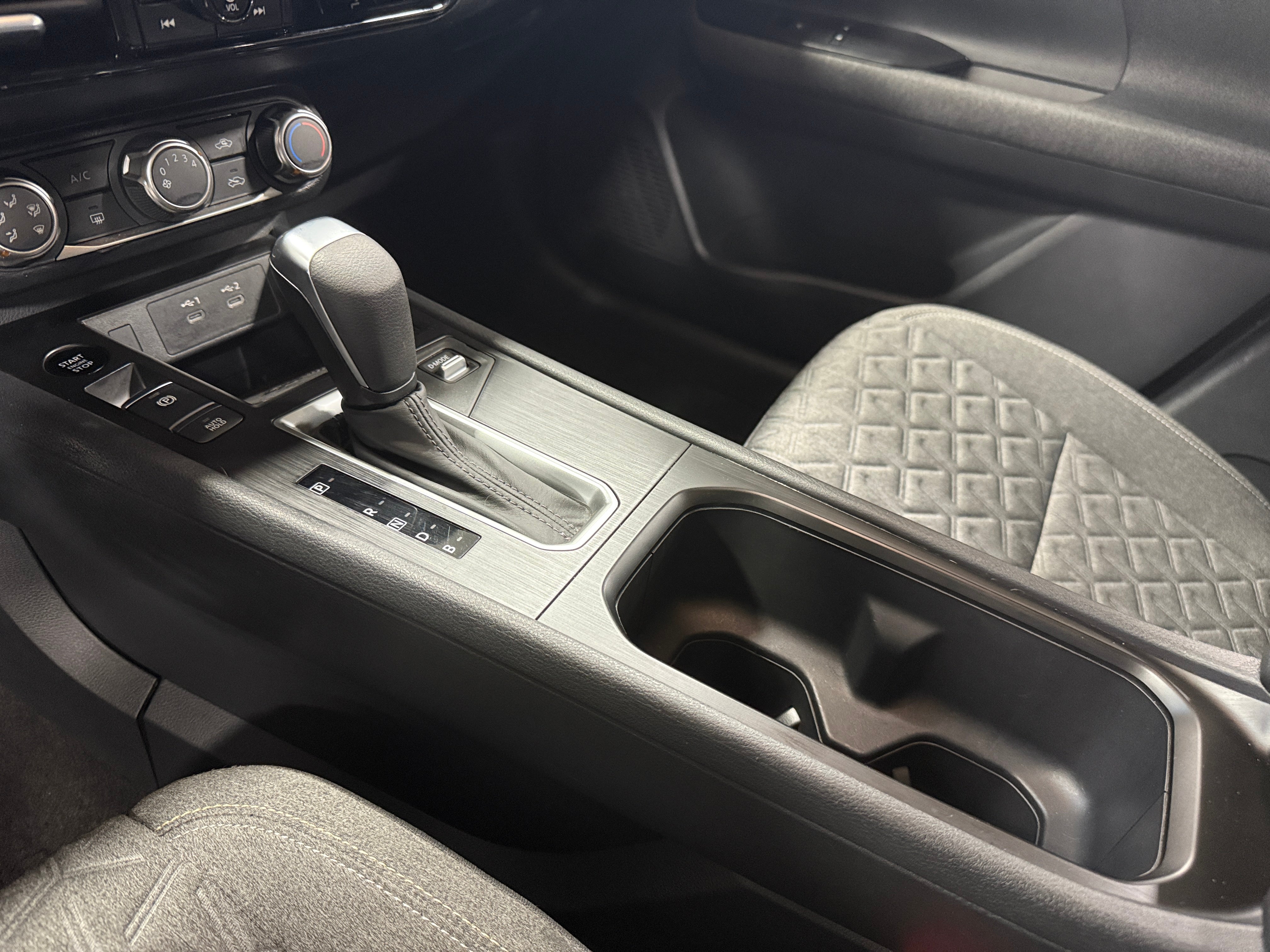 nissan kicks 2025 3N8AP6CAXSL380417 image nissan kicks 2025 3N8AP6CAXSL380417 image