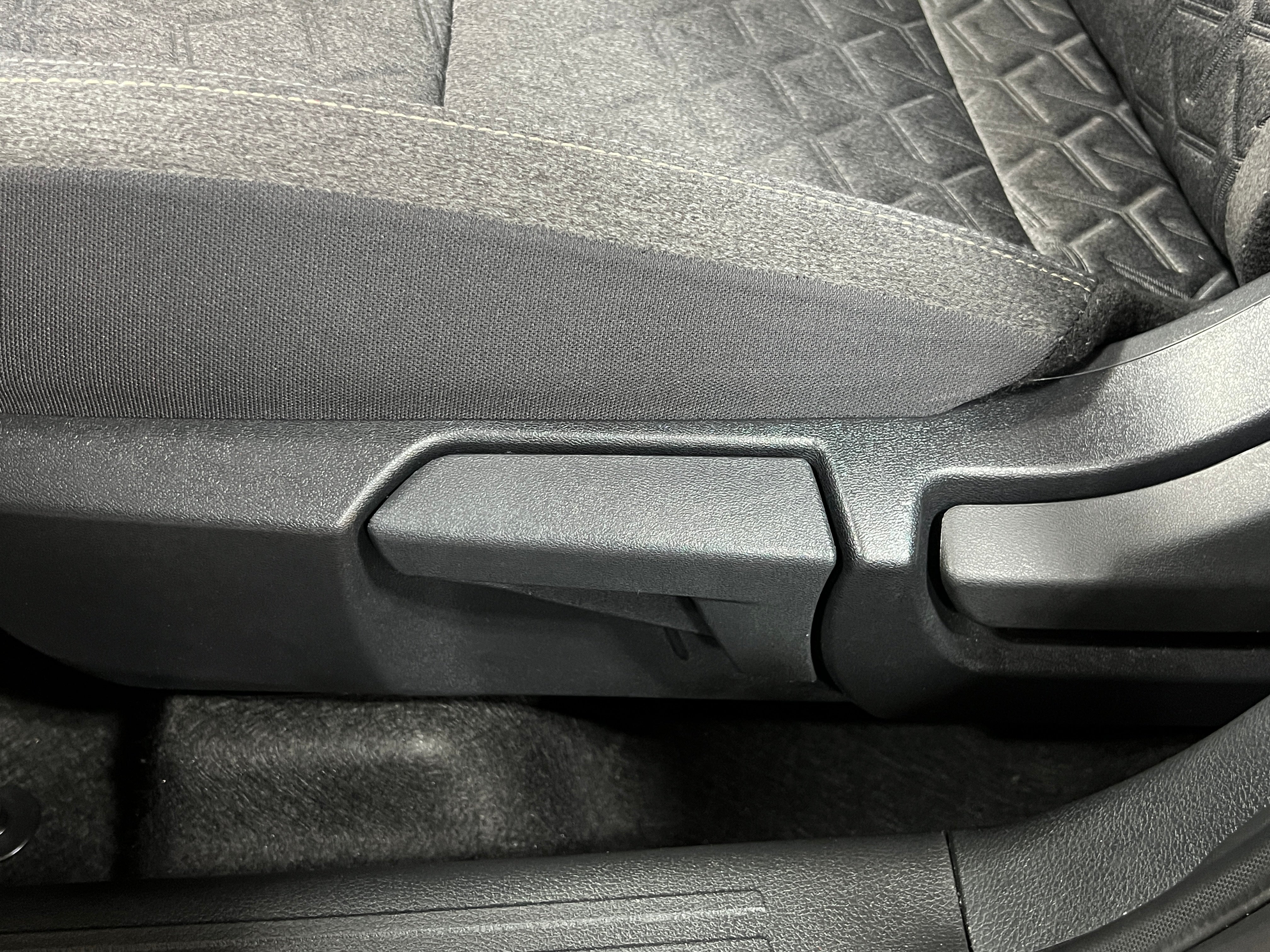 nissan kicks 2025 3N8AP6CA6SL356230 image nissan kicks 2025 3N8AP6CA6SL356230 image