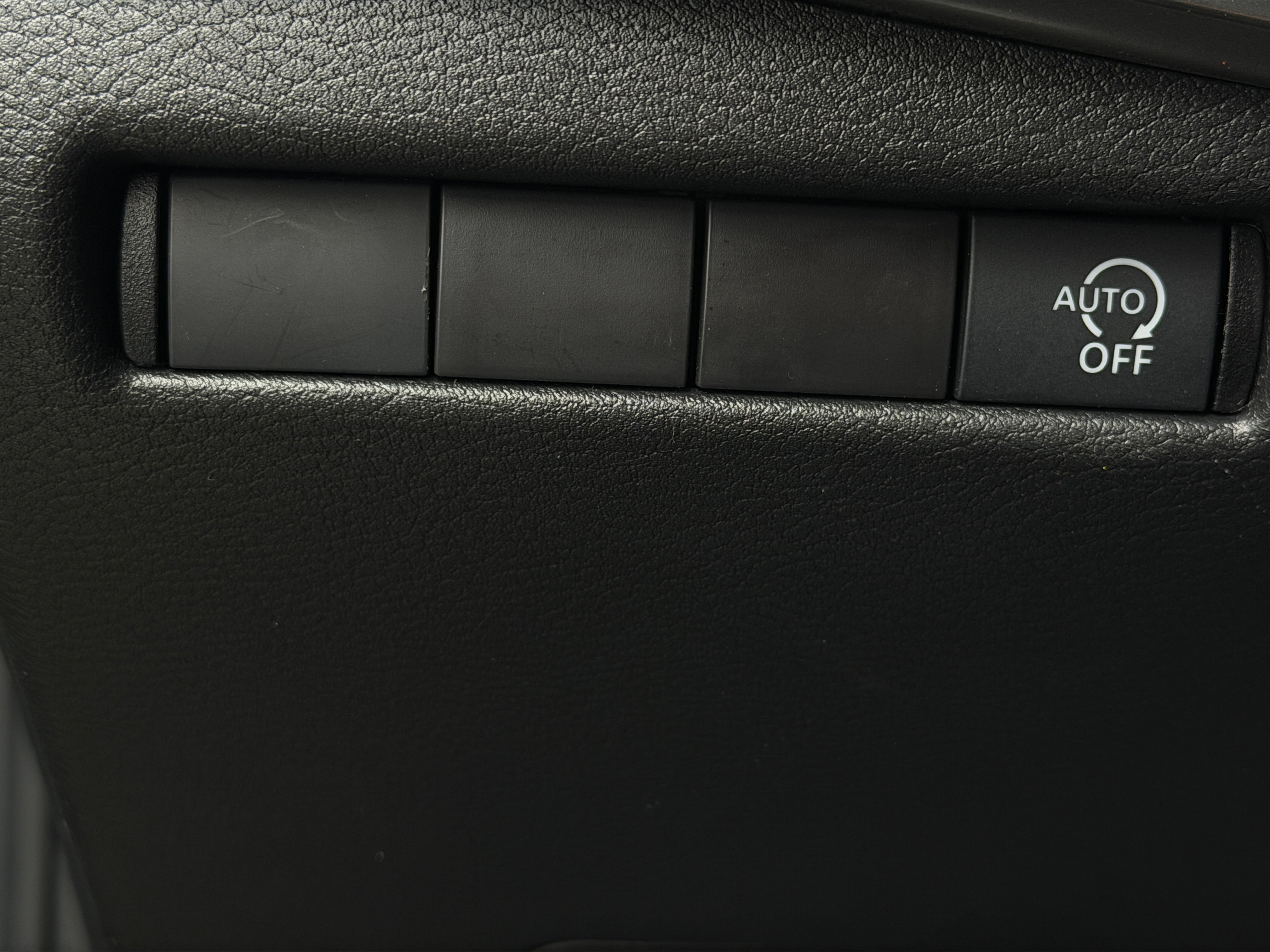 nissan kicks 2025 3N8AP6CA1SL301913 image nissan kicks 2025 3N8AP6CA1SL301913 image