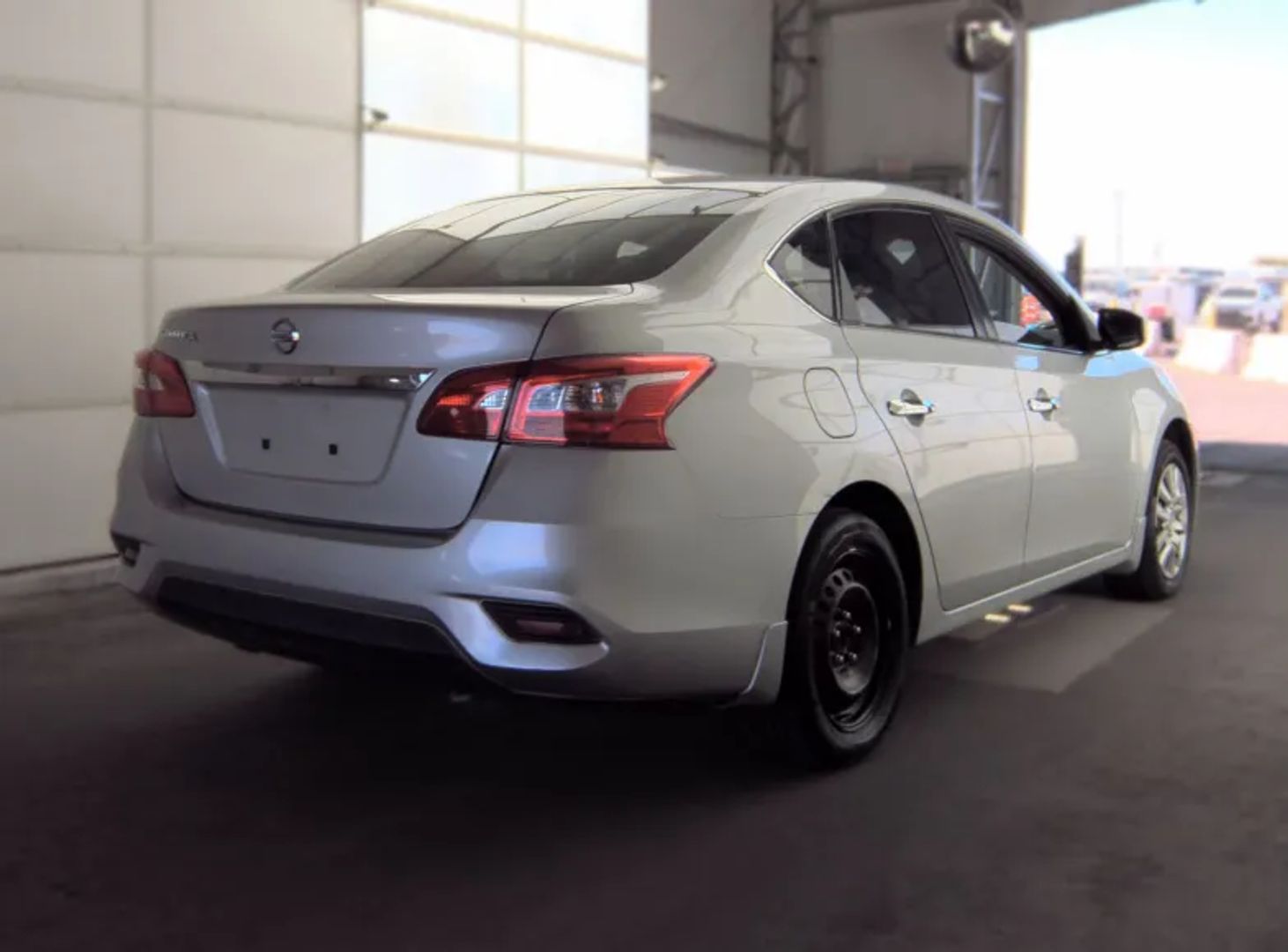 nissan sentra 2016 3N1AB7AP0GY321610 image nissan sentra 2016 3N1AB7AP0GY321610 image