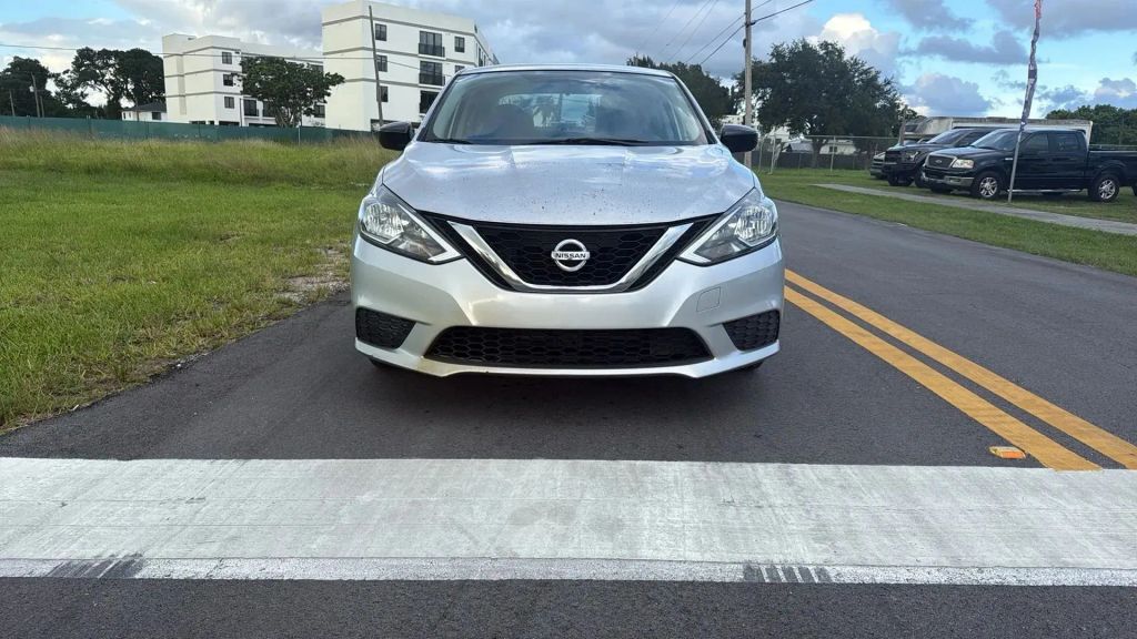 nissan sentra 2016 3N1AB7AP0GY337631 image nissan sentra 2016 3N1AB7AP0GY337631 image