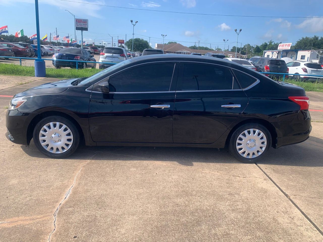 nissan sentra 2016 3N1AB7AP4GY304518 image nissan sentra 2016 3N1AB7AP4GY304518 image