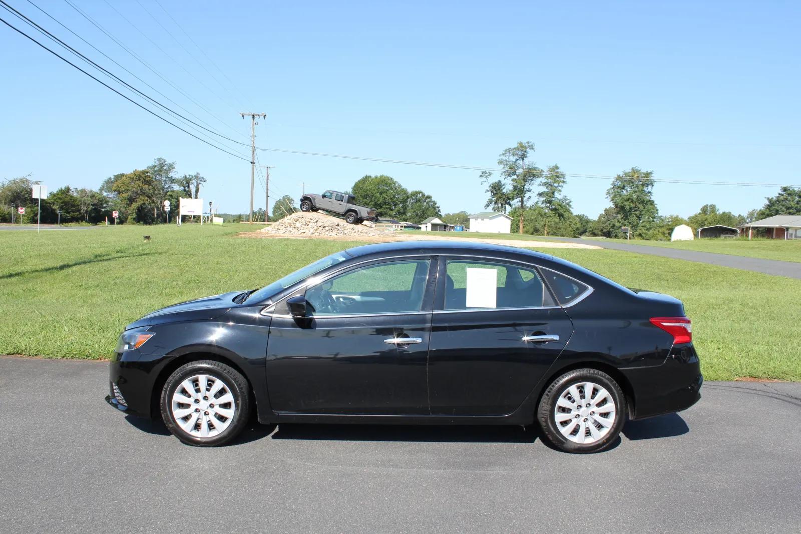 nissan sentra 2019 3N1AB7AP8KY267658 image nissan sentra 2019 3N1AB7AP8KY267658 image
