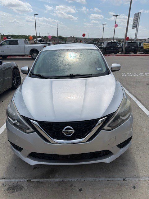nissan sentra 2019 3N1AB7AP0KY318375 image nissan sentra 2019 3N1AB7AP0KY318375 image