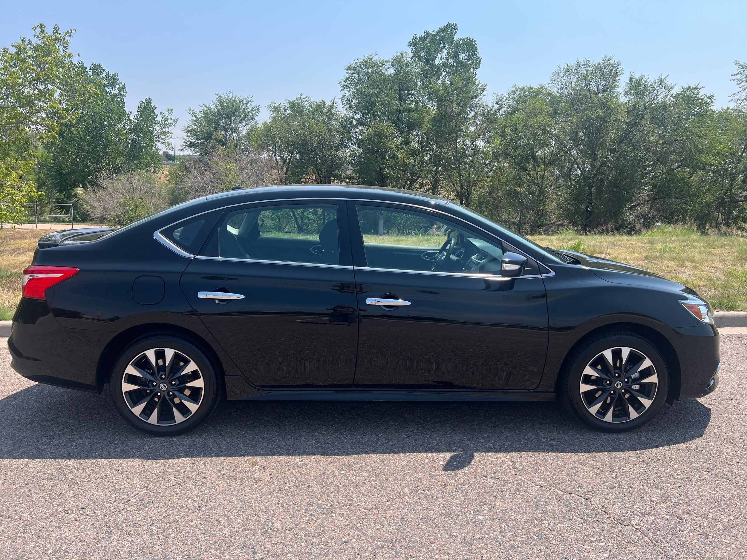 nissan sentra 2019 3N1AB7AP0KY339940 image nissan sentra 2019 3N1AB7AP0KY339940 image
