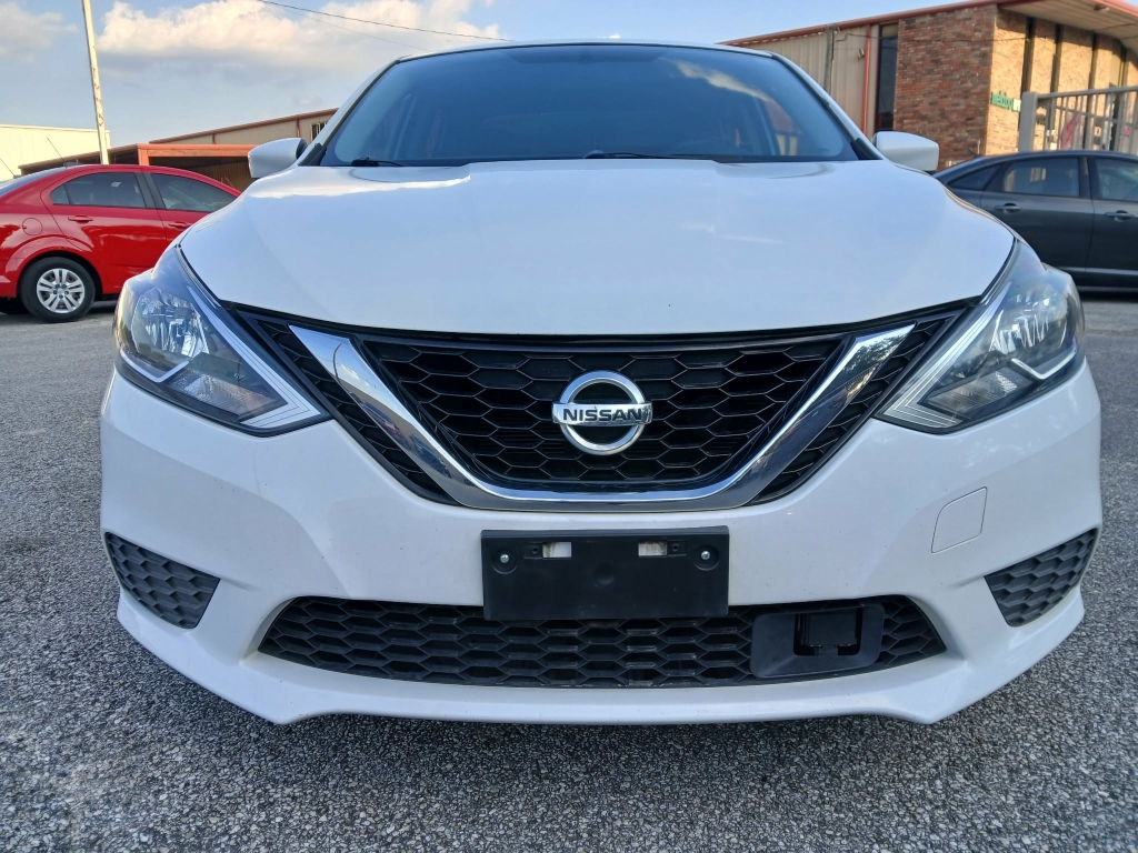 nissan sentra 2019 3N1AB7AP8KY261360 image nissan sentra 2019 3N1AB7AP8KY261360 image