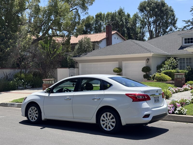 nissan sentra 2019 3N1AB7AP0KY252460 image nissan sentra 2019 3N1AB7AP0KY252460 image