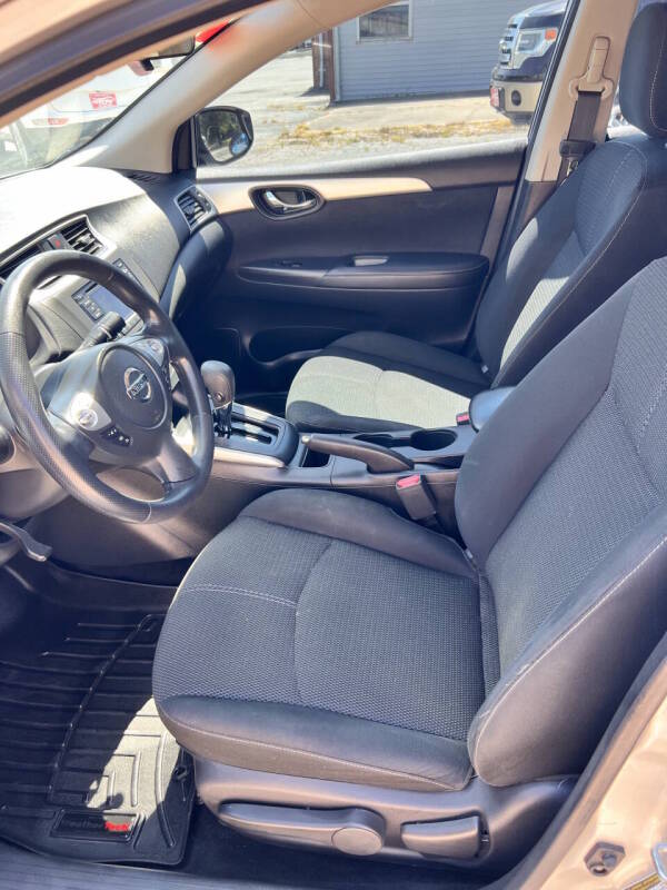nissan sentra 2018 3N1AB7APXJY324084 image nissan sentra 2018 3N1AB7APXJY324084 image