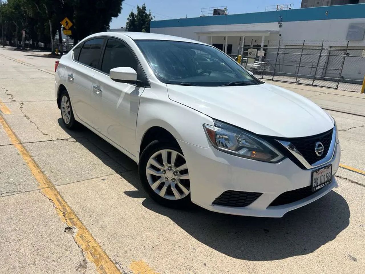 nissan sentra 2018 3N1AB7AP5JY242618 image nissan sentra 2018 3N1AB7AP5JY242618 image