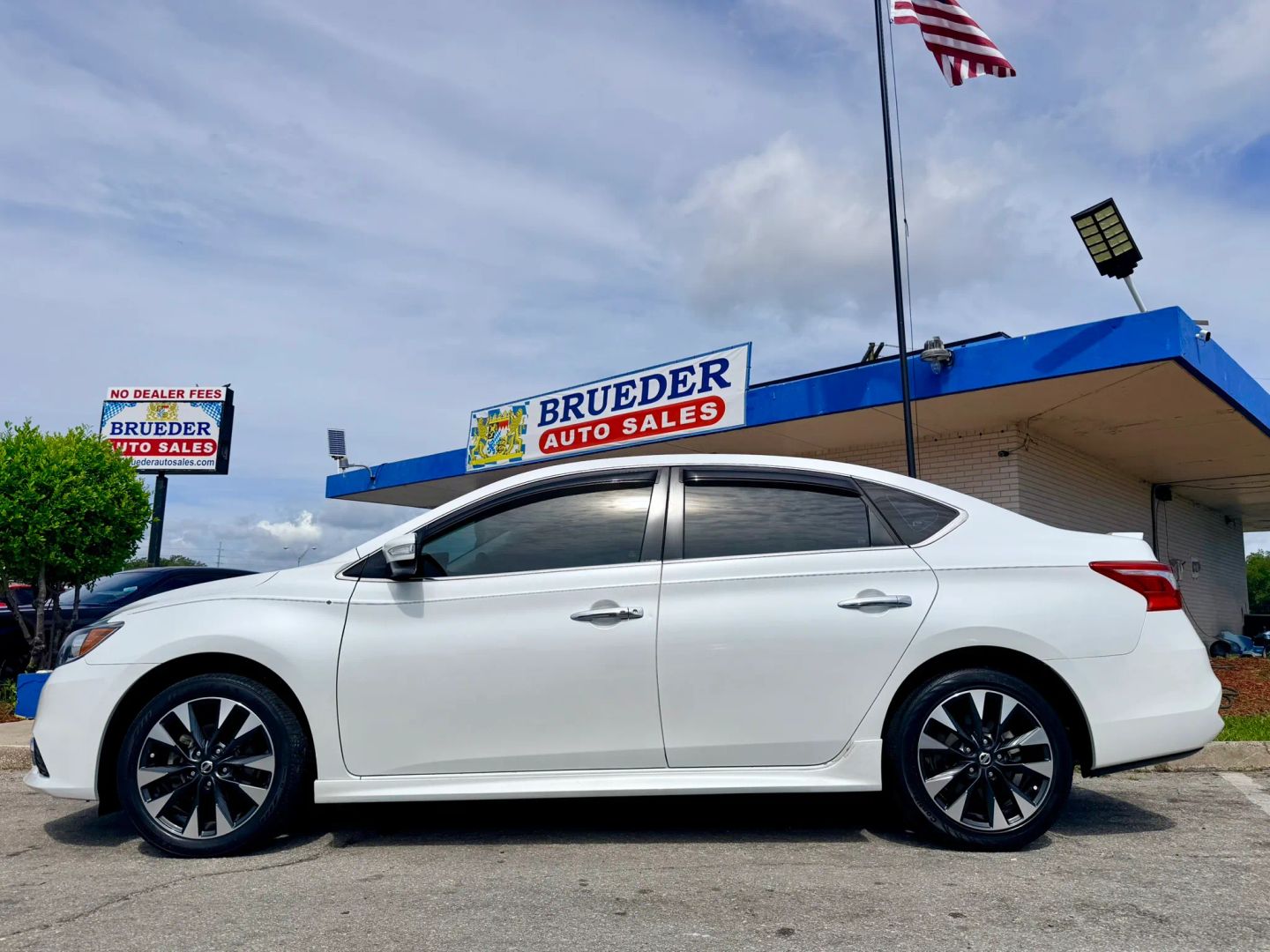 nissan sentra 2018 3N1AB7AP5JY216777 image nissan sentra 2018 3N1AB7AP5JY216777 image
