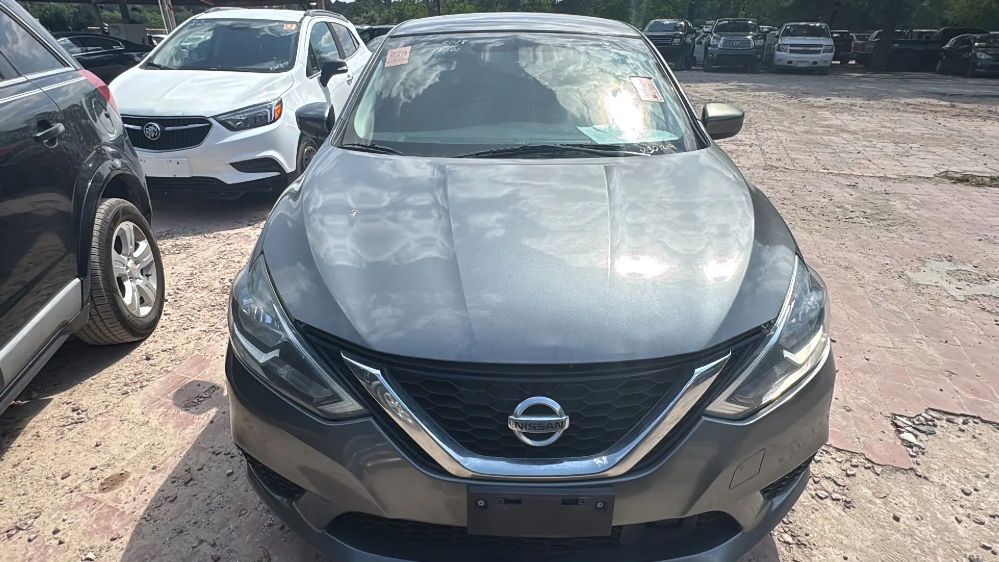 nissan sentra 2018 3N1AB7AP2JY301219 image nissan sentra 2018 3N1AB7AP2JY301219 image