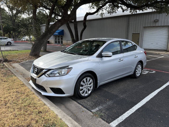 nissan sentra 2018 3N1AB7AP4JY232985 image nissan sentra 2018 3N1AB7AP4JY232985 image