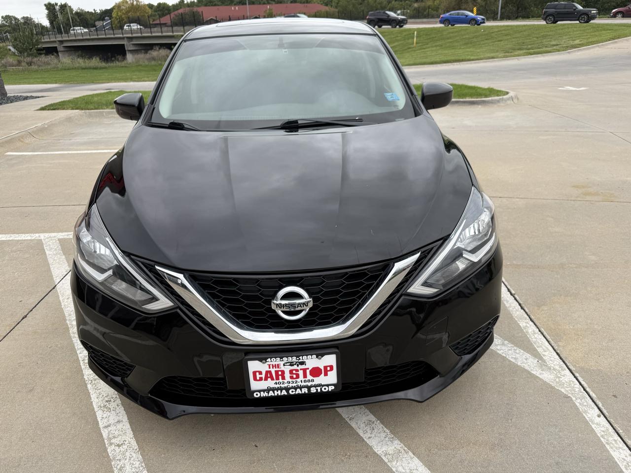 nissan sentra 2017 3N1AB7APXHY330204 image nissan sentra 2017 3N1AB7APXHY330204 image