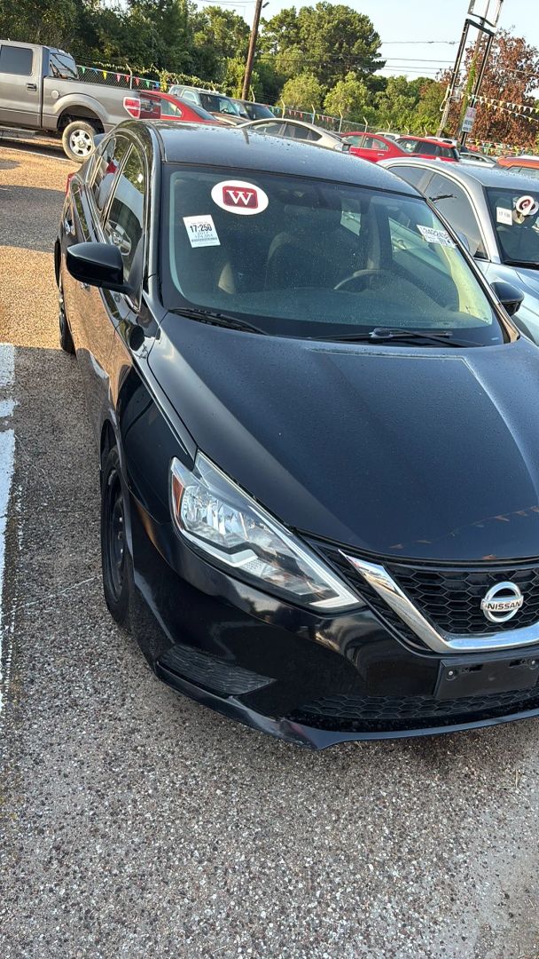 nissan sentra 2017 3N1AB7AP3HY237461 image nissan sentra 2017 3N1AB7AP3HY237461 image