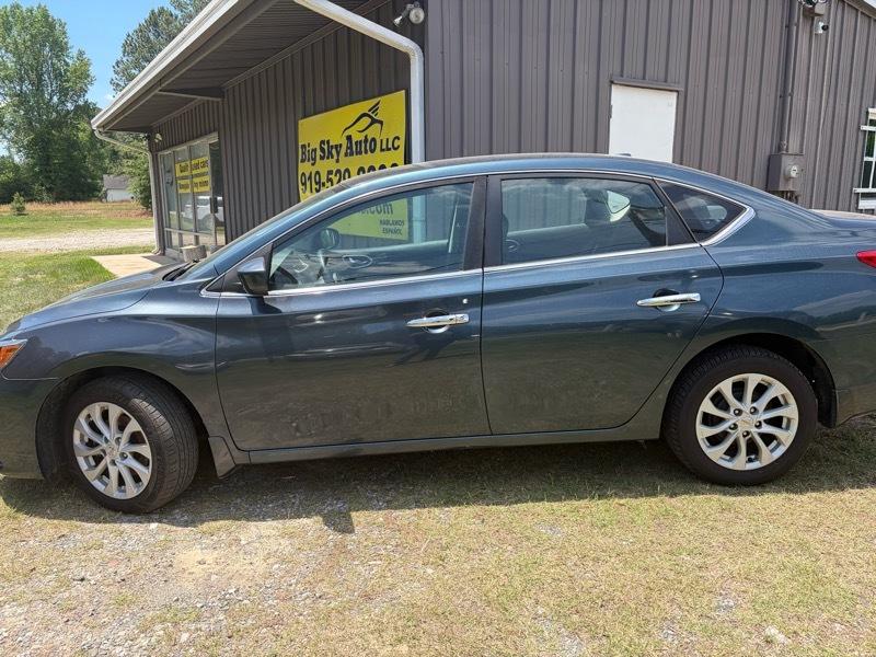 nissan sentra 2017 3N1AB7AP5HY371937 image nissan sentra 2017 3N1AB7AP5HY371937 image
