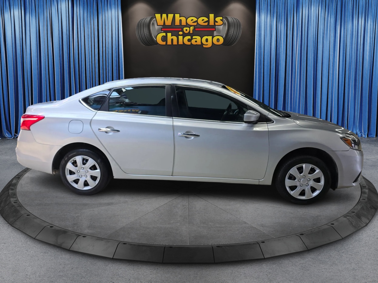 nissan sentra 2017 3N1AB7AP5HY241561 image nissan sentra 2017 3N1AB7AP5HY241561 image