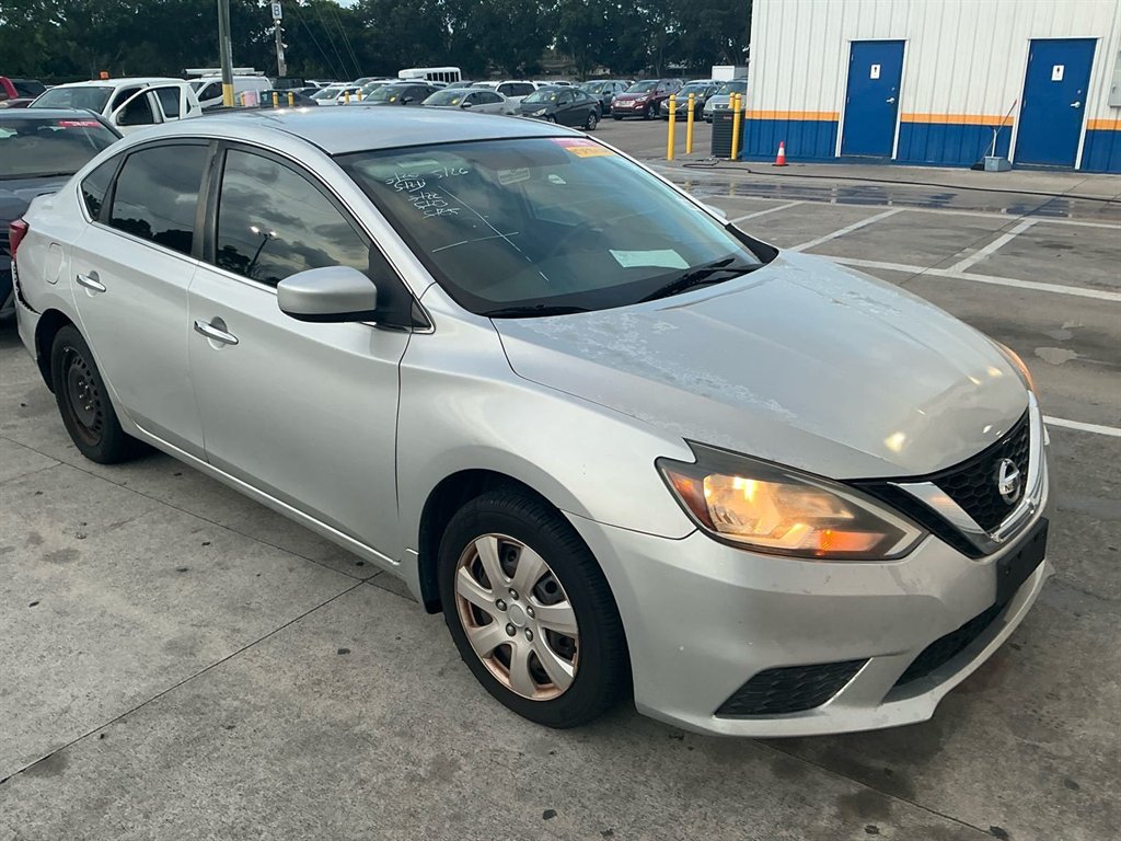 nissan sentra 2017 3N1AB7AP7HY239083 image nissan sentra 2017 3N1AB7AP7HY239083 image