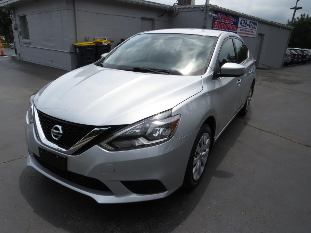 nissan sentra 2017 3N1AB7AP3HY382080 image nissan sentra 2017 3N1AB7AP3HY382080 image