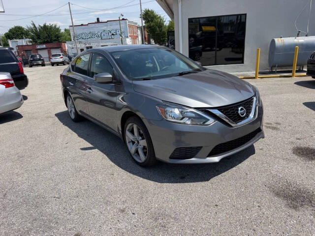 nissan sentra 2017 3N1AB7AP5HY322818 image nissan sentra 2017 3N1AB7AP5HY322818 image