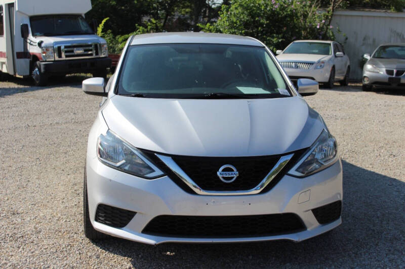 nissan sentra 2017 3N1AB7AP4HY285034 image nissan sentra 2017 3N1AB7AP4HY285034 image
