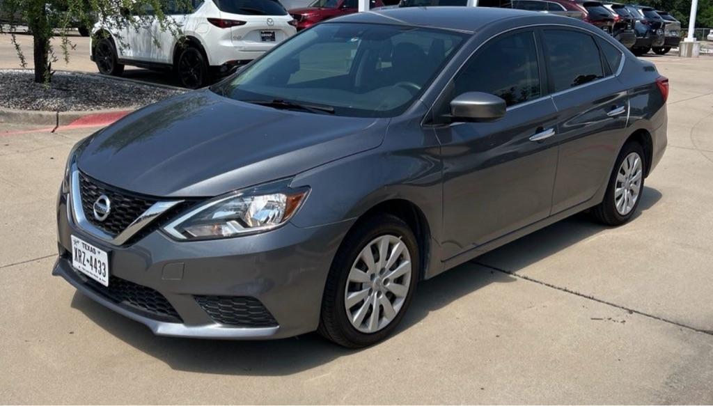 nissan sentra 2017 3N1AB7AP2HY254056 image nissan sentra 2017 3N1AB7AP2HY254056 image